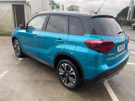 2024 Suzuki Vitara 1.4 Hybrid SZ5 MT €28,950 thumbnail