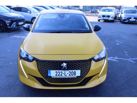 2022 Peugeot 208 - thumbnail 8