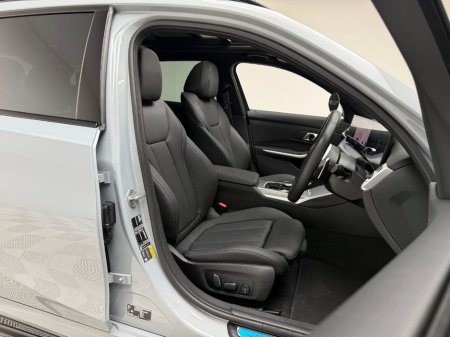 2024 BMW 3 Series 330E M SPORT LCI II *HUGE SPEC* €54,990 thumbnail