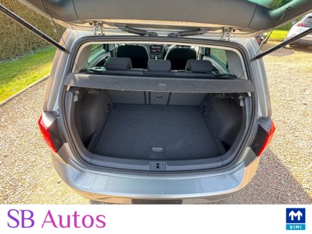 2018 Volkswagen Golf - thumbnail 9