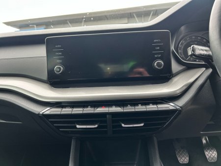 2024 Skoda Octavia - thumbnail 8