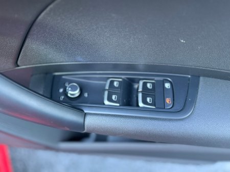 2016 Audi A1  €13,400