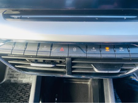 2021 Skoda Octavia - thumbnail 20