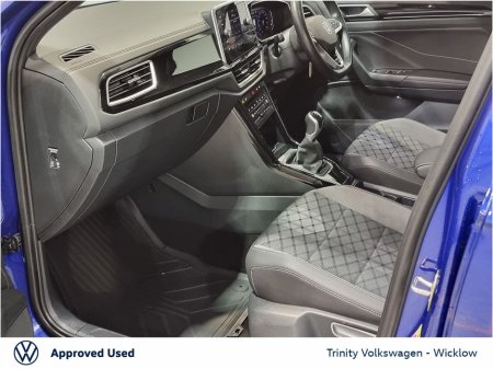 2023 Volkswagen T-Roc * R-LINE * 1.0 TSI * 110BHP * MANUAL * STUNNING SUV * TRINITY VOLKSWAGEN * €30,950 thumbnail