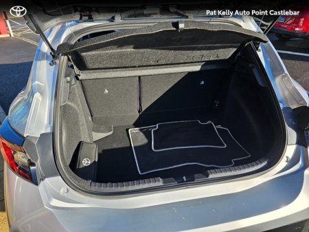 2024 Toyota Corolla COROLLA HYBRID LUNA H/B €29,900 thumbnail