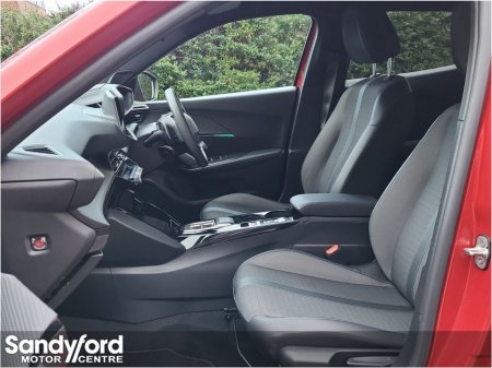 2023 Peugeot 2008 1.2 AUTOMATIC ALLURE Puretech*LOW KMS* €27,950 thumbnail