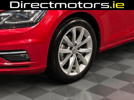 2019 Volkswagen Golf LOW MILES AUTOMTIC €19,950 thumbnail