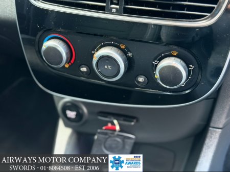 2017 Renault Clio - thumbnail 9