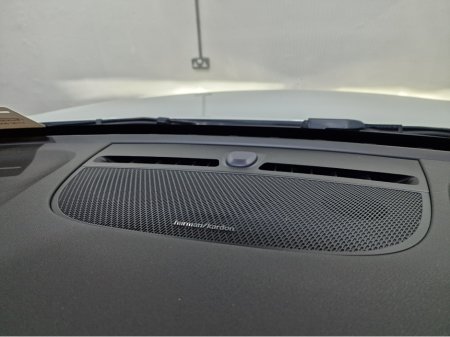 2021 Volvo XC40 - thumbnail 24