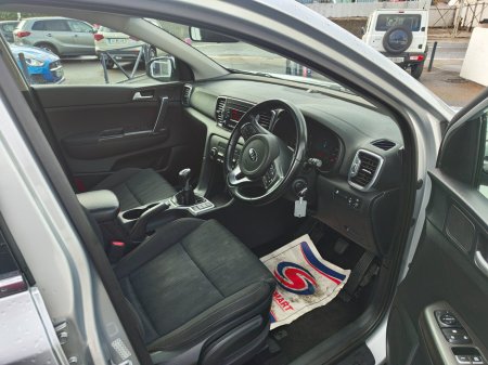 2017 Kia Sportage - thumbnail 10