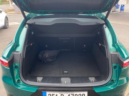 2025 Alfa Romeo Tonale - thumbnail 9