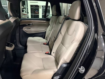 2025 Volvo XC90 T8 PLUS AWD 7-SEATER=BLONDE LEATHER//PAN ROOF//AS NEW=2 YEAR WARRANTY=TAILORED FINANCE PACKAGES INCL PCP AVAILABLE=TRADE IN'S WELCOME €81,995 thumbnail