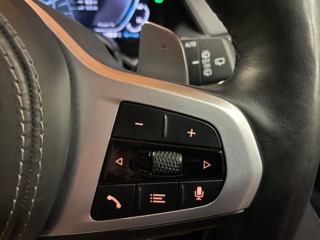 2022 BMW X5 xDrive45e M Sport €43,900 thumbnail