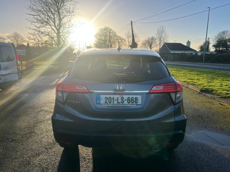 2020 Honda HR-V 1.5 i-VTEC ES €20,950 thumbnail