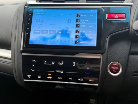 2017 Honda Fit - thumbnail 15