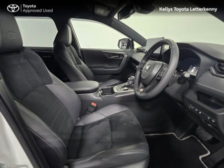 2024 Toyota Rav4 RAV4 PLUG-IN HYB GR SPORT - #30 - 1 PREVIOUS OWNER - FULL TOYOTA SERVICE HISTORY €52,995 thumbnail