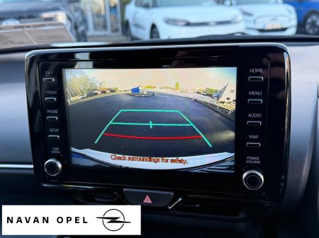 2023 Toyota Yaris Cross Cross Luna 1.5 Hybrid €26,950 thumbnail