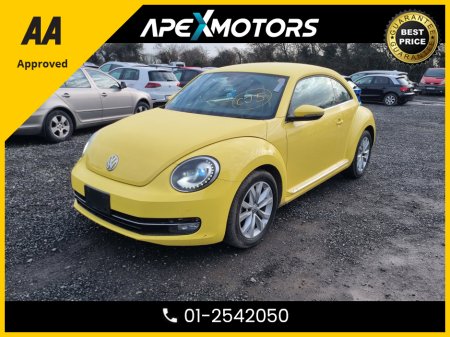2014 Volkswagen Beetle - thumbnail 3