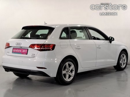 2017 Audi A3 1.4 TFSI €17,880