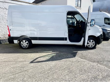 2023 Nissan Interstar - thumbnail 5