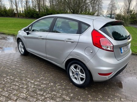 2013 Ford Fiesta 1.25 ZETEC 82PS 5DR ARGENTO €5,950 thumbnail