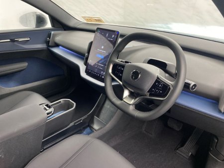 2026 Volvo EX30 - thumbnail 8