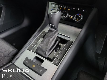 2025 Skoda Superb Ambition 2.0Tdi 150bhp DSG €44,950 thumbnail