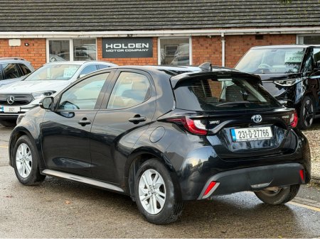 2023 Toyota Yaris 1.5 HYBRID..REAR CAMERA..APPLE CARPLAY €16,900 thumbnail