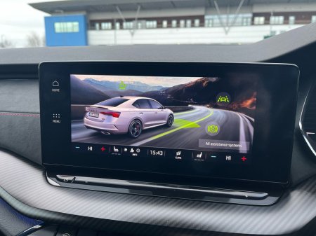 2024 Skoda Octavia - thumbnail 18