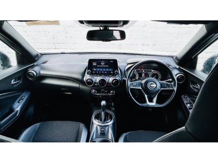2023 Nissan Juke AUTOMATIC HYBRID REAR CAMERA AND FRONT & REAR PARK SESNORS €25,995 thumbnail