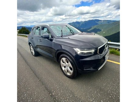 2021 Volvo XC40 D3 (150hp) Momentum Automatic €24,888 thumbnail