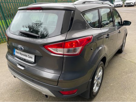 2015 Ford Kuga - thumbnail 5