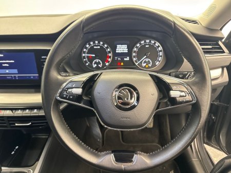 2023 Skoda Octavia - thumbnail 13