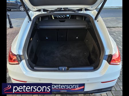 2023 Mercedes-Benz CL Class CLA250E AMG LINE PREMIUM AUTOMATIC €36,950 thumbnail