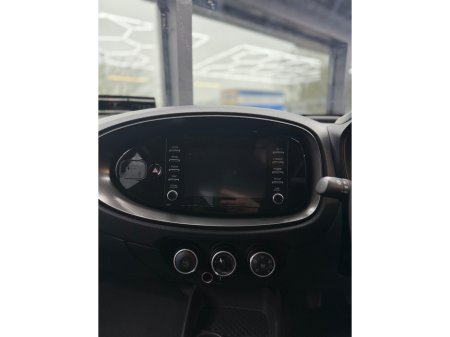 2023 Toyota Aygo X X PULSE 4DR €14,950 thumbnail