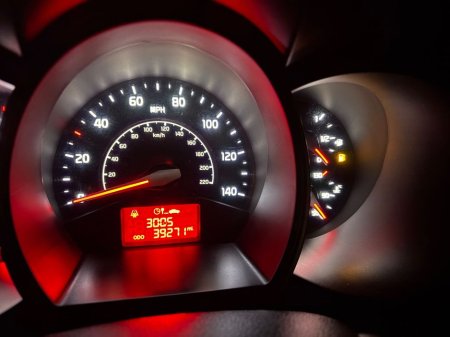 2016 Kia Rio - thumbnail 5