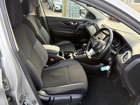 2019 Nissan Qashqai - thumbnail 9