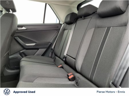 2026 Volkswagen T-Roc - thumbnail 8