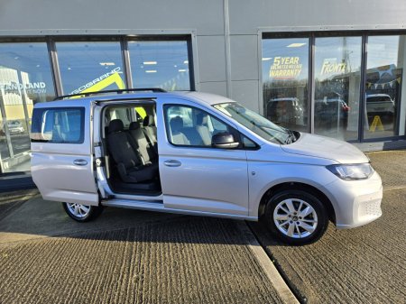 2023 Volkswagen Caddy CADDY LIFE TDI 122HP A7F €36,950 thumbnail
