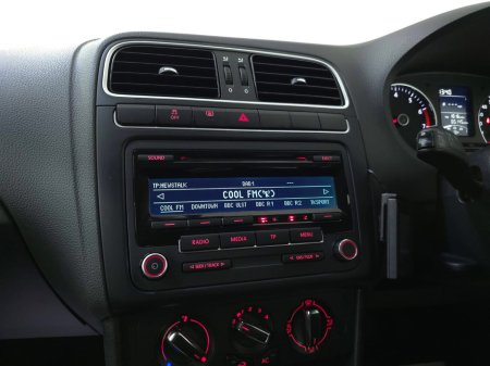 2013 Volkswagen Polo  €8,950 thumbnail