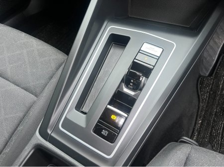 2021 Volkswagen Golf E-TSI AUTOMATIC 1.0 PETROL //HEAD UP DISPLAY//REVERSE CAMERA//KEYLESS ENTRY// €24,950 thumbnail