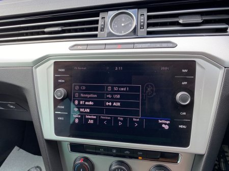 2018 Volkswagen Passat SE BUSINESS TDI BLUEMOTION TECHNOLOGY €15,950 thumbnail