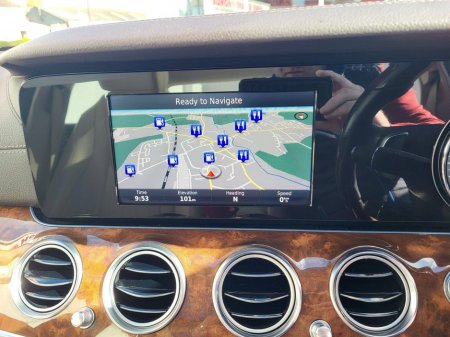 2016 Mercedes-Benz E Class - thumbnail 7