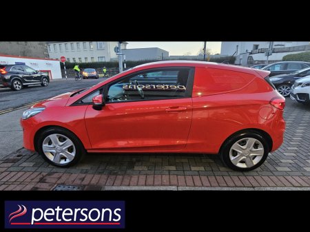 2021 Ford Fiesta TREND 1.0 PETROL M6 2 SEATER VAN €9,750 thumbnail