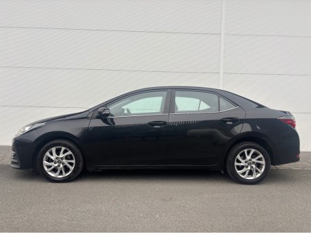 2018 Toyota Corolla - thumbnail 10