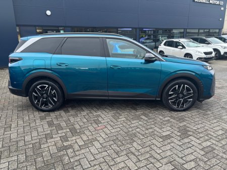 2025 Peugeot 5008 - thumbnail 3