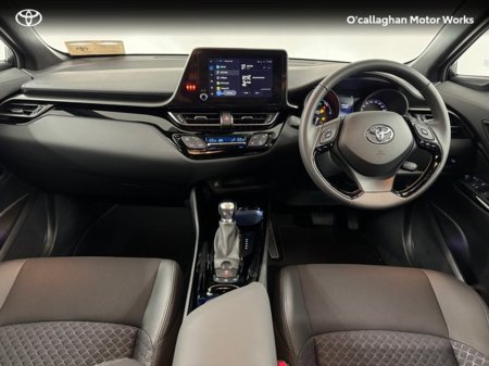 2023 Toyota C-HR HYBRID SPORT 4DR AUTO €33,000 thumbnail