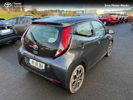 2019 Toyota Aygo AYGO 5DR X-PLAY X-SHIFT €13,450 thumbnail