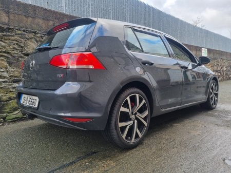 2013 Volkswagen Golf 1.6 TDI 105HP TRENDLINE €4,999 thumbnail