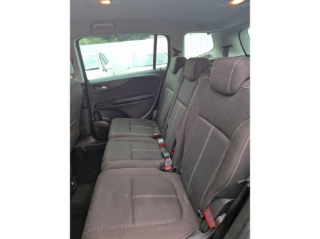 2016 Opel Zafira - thumbnail 11